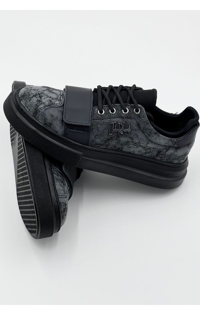 Kasalxonada jinsiy aloqa filmlar Anjelika Varumning samimiy fotosuratlari